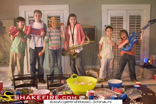 Next Friday - hmm... n-am vazut filmul dar si yours, mine and - Filme